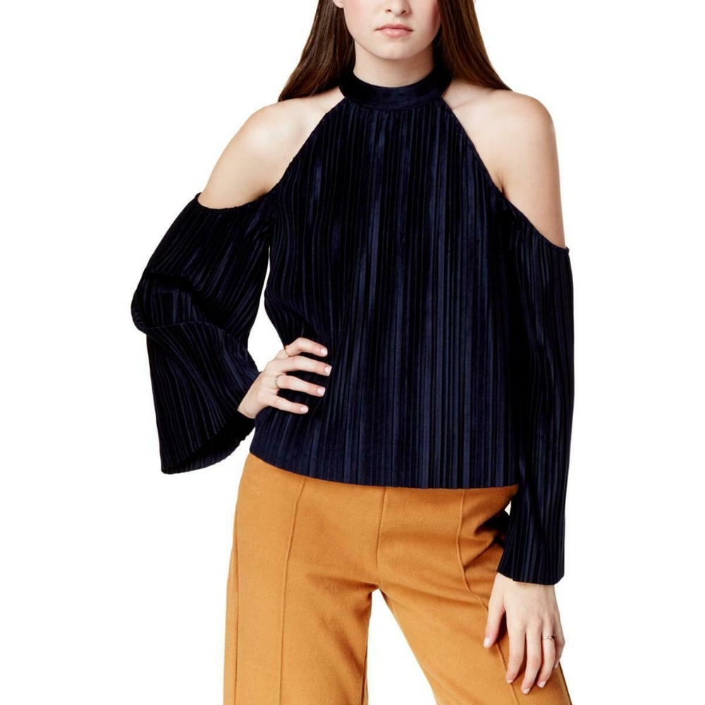J.O.A. Velvet Pleated Cold Shoulder Top Navy M - Picture 1 of 8
